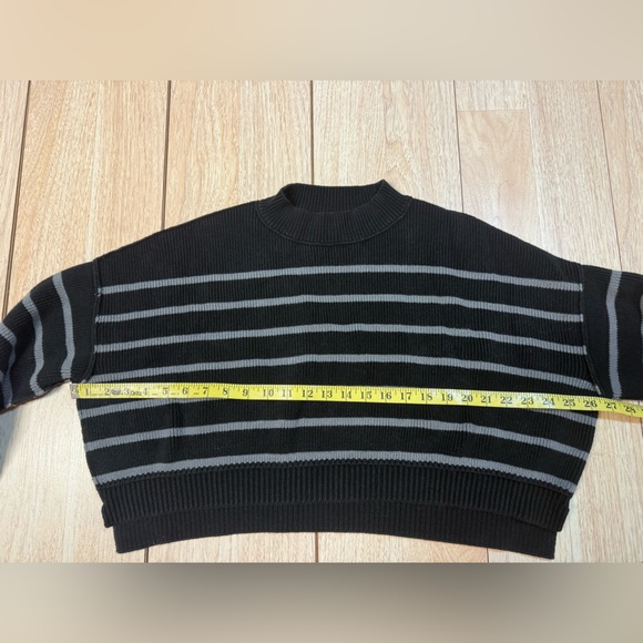 Free People Easy Street Crop Pullover Sweater - Picture 4 of 7